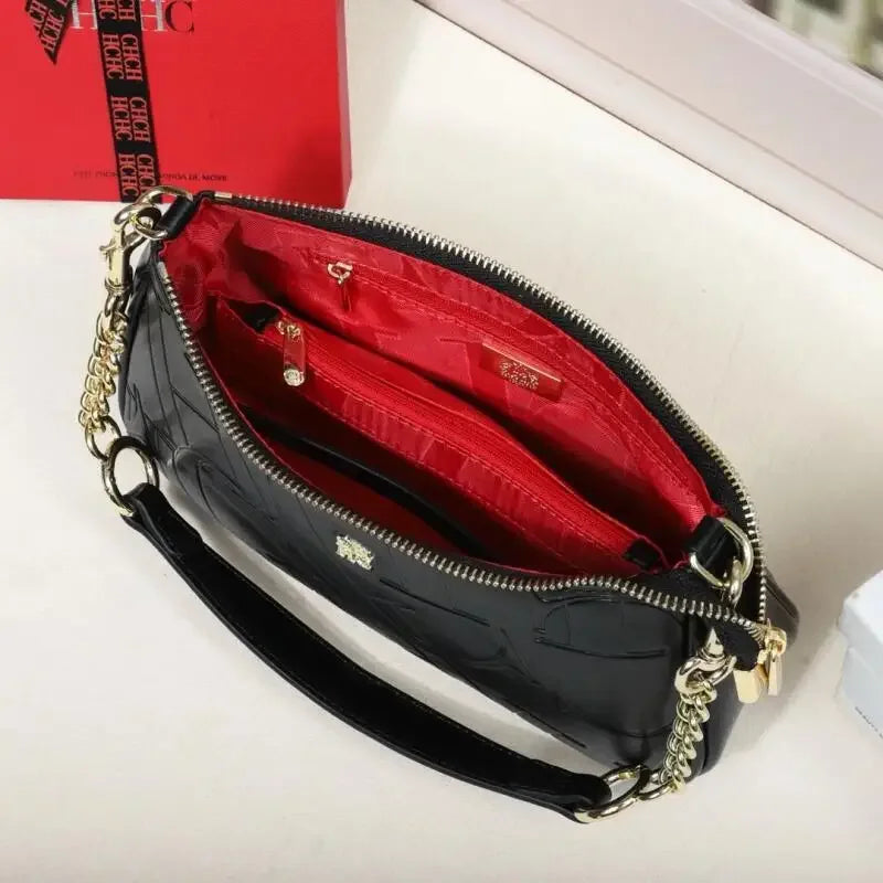CH Women's Handbag Fashion Partition Durable Luxury Brand Fashion Large Capacity Bent Moon Bag Simple Shoulder Crossbody Bag