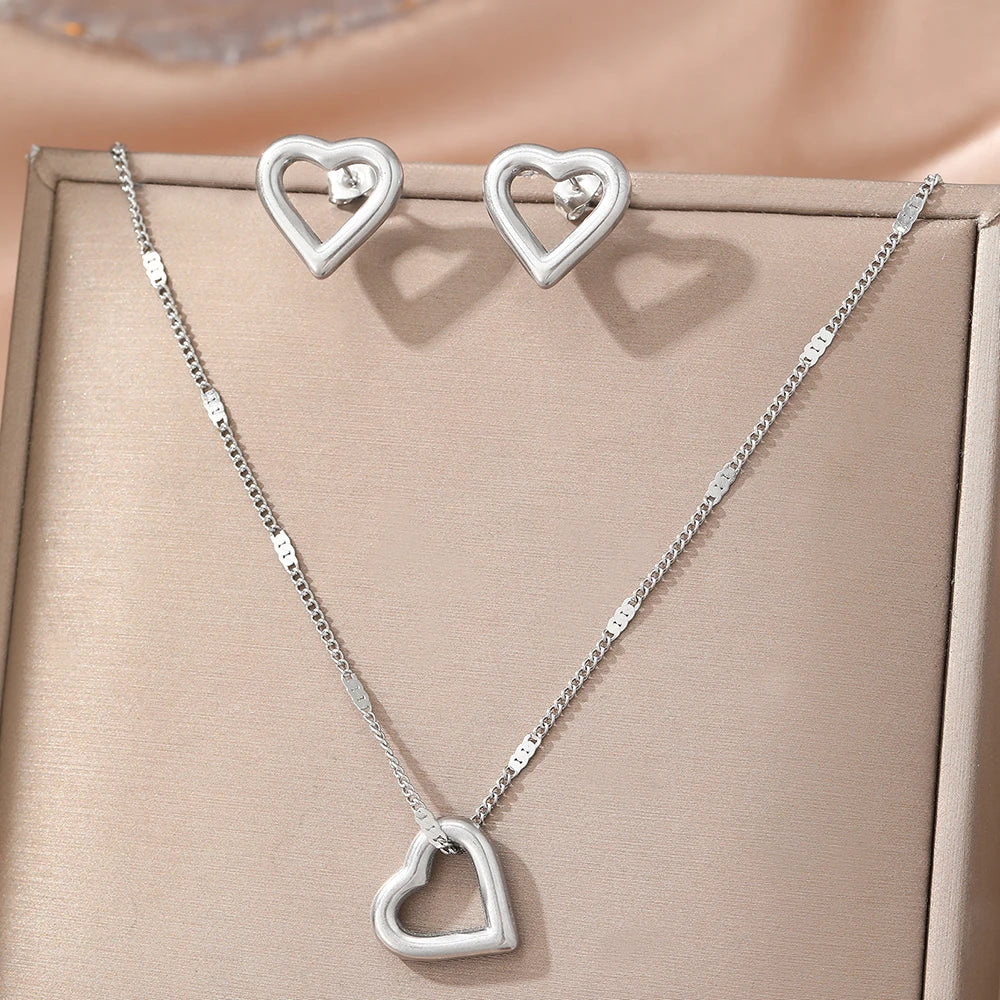Stainless Steel Jewelry Set Necklace Earrings with New Romantic Love Pendant Simple Jewelry Set For Women Jewelry Creative Gifts