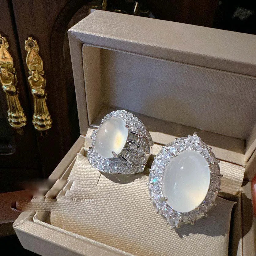 2023 Women White Jade Marrow Flower Gem Bracelet Plated with 18K Gold Zircon Necklace