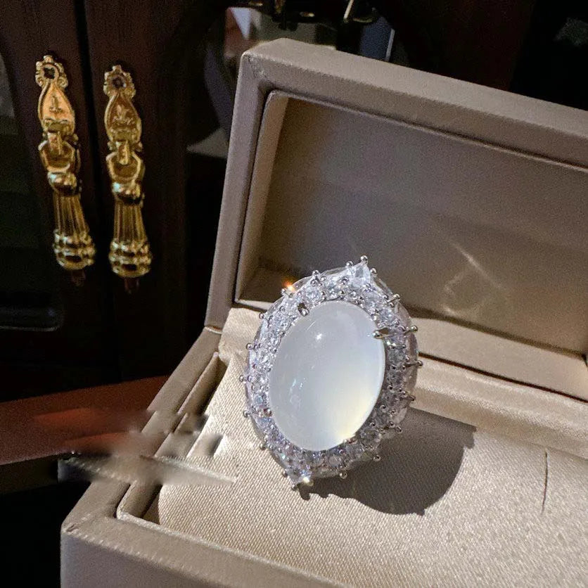 2023 Women White Jade Marrow Flower Gem Bracelet Plated with 18K Gold Zircon Necklace