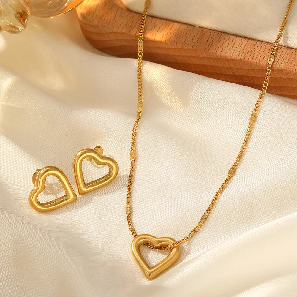 Stainless Steel Jewelry Set Necklace Earrings with New Romantic Love Pendant Simple Jewelry Set For Women Jewelry Creative Gifts