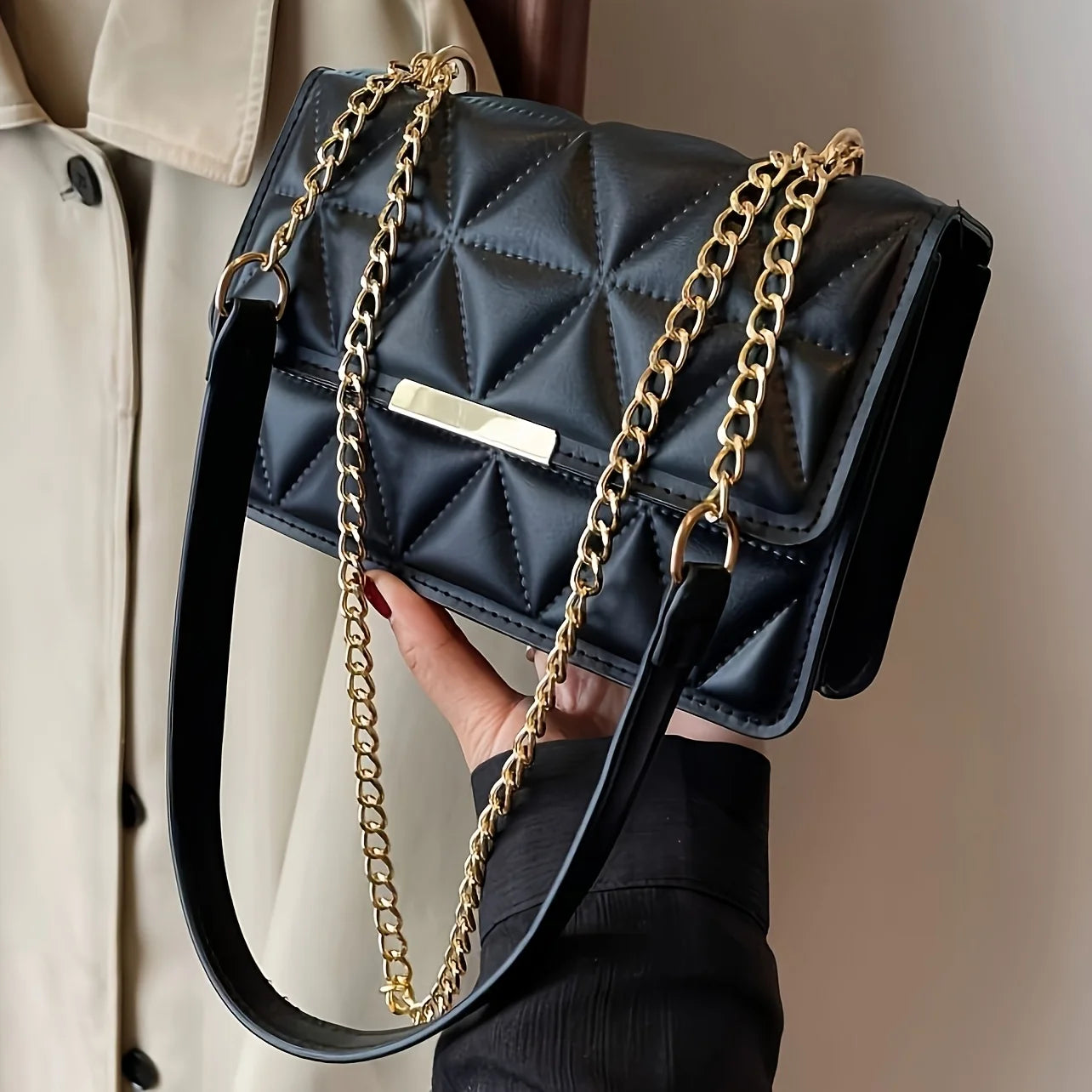 Fashion Chain Women'S Shoulder Bag, Chic Small Square Bag for Women, Luxury Quilted Handbag for Daily Travel, Shopping, Parties.