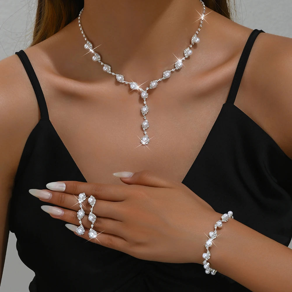 Women's Copper Claw Chain Pearl Rhinestone Necklace Earrings Bracelet Set Wedding Banquet Party Holiday Gift Jewelry Set