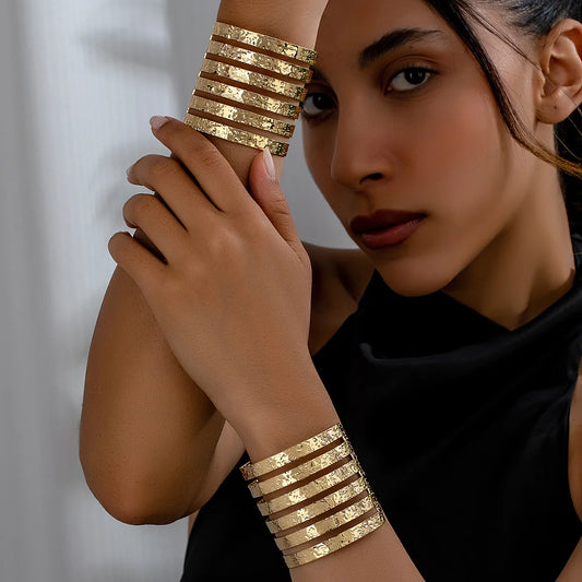 Simple Wide Cuff Bracelet for Women Fashion Hand Jewelry Hot Sale Party Gift 2024 New Style